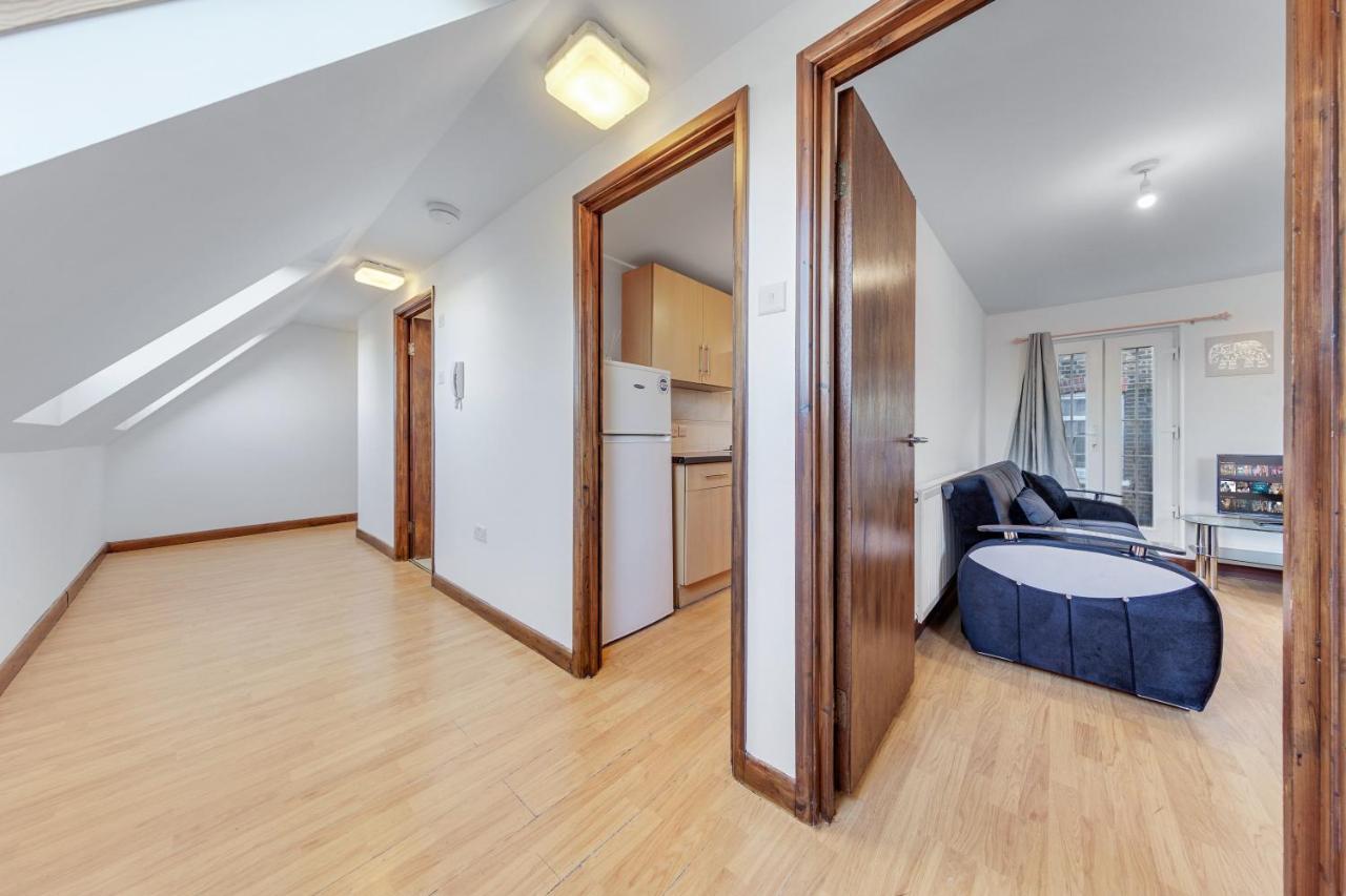 Cozy 1 Bed/Sleep 3/ London Apartamento Exterior foto